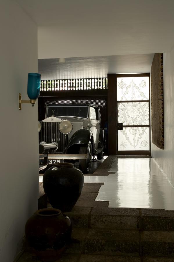 Geoffrey Bawa'S Home Number 11 Colombo Exterior photo
